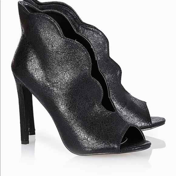 HOTSOLES BLACK OpenToe Booties Scalloped US 8.5 NEW NWT - Picture 2 of 8